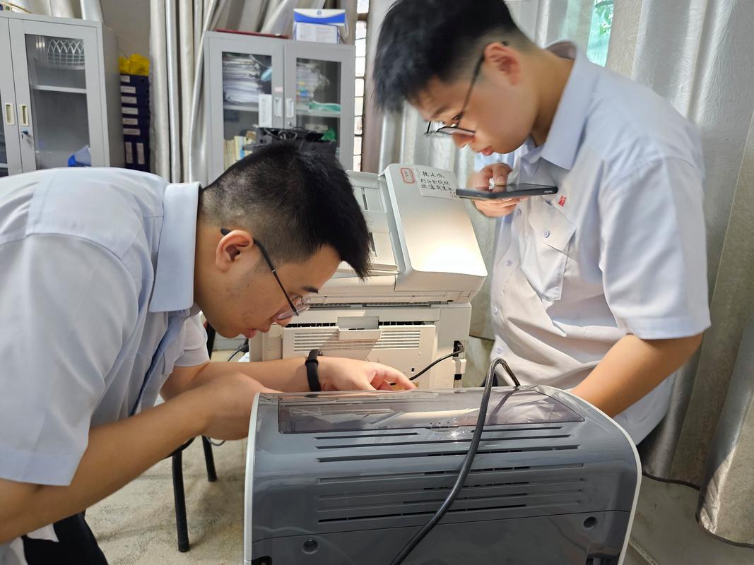 修電腦也能進(jìn)部委?揭秘'意外錄用'背后的三種可復(fù)制能力